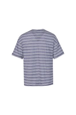 تیشرت آستین کوتاه طرحدار