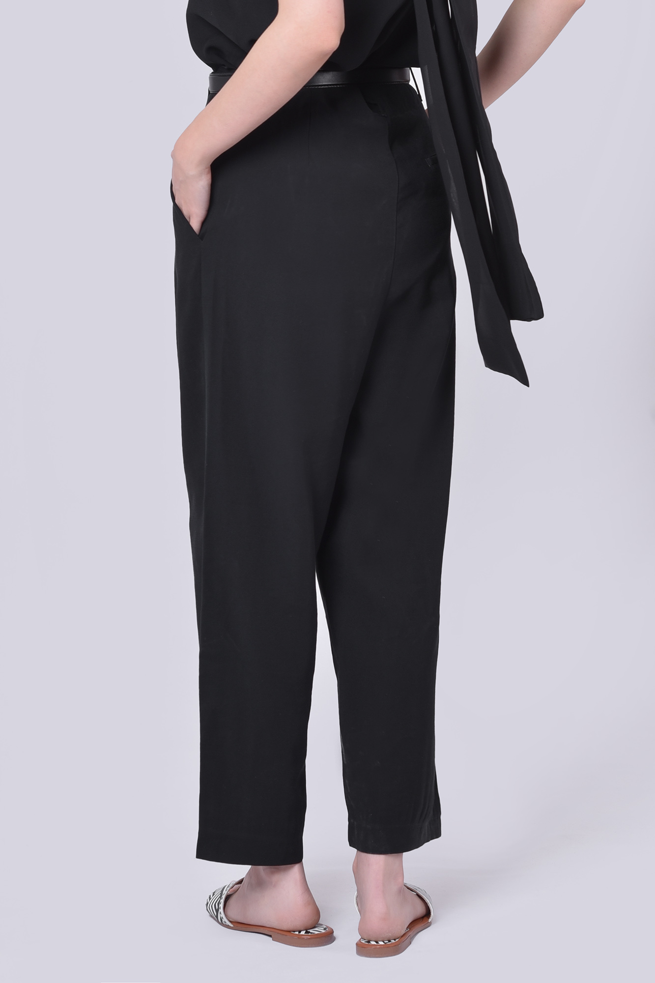 شلوار پارچه ای ساده