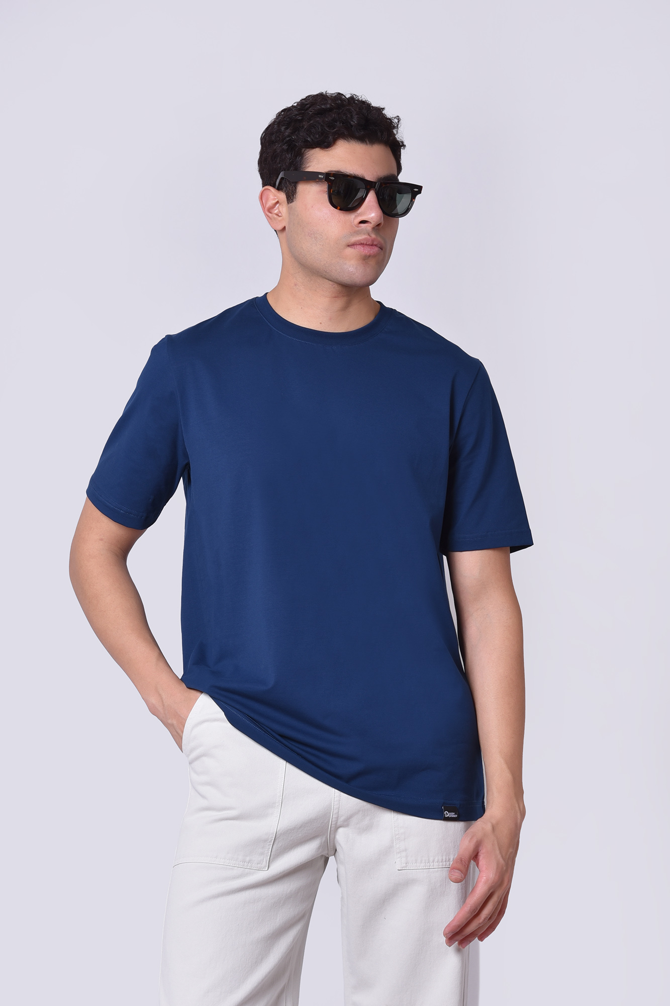 تیشرت آستین کوتاه یقه گرد بیسیک