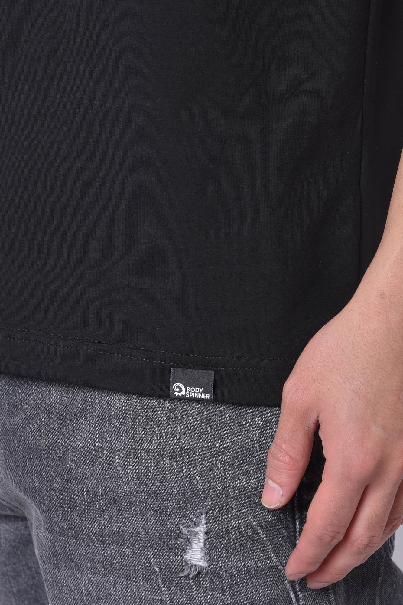 تیشرت آستین کوتاه یقه گرد بیسیک