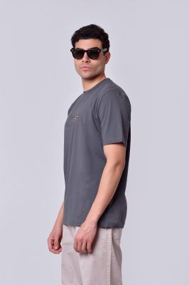 تیشرت آستین کوتاه گلدوزی