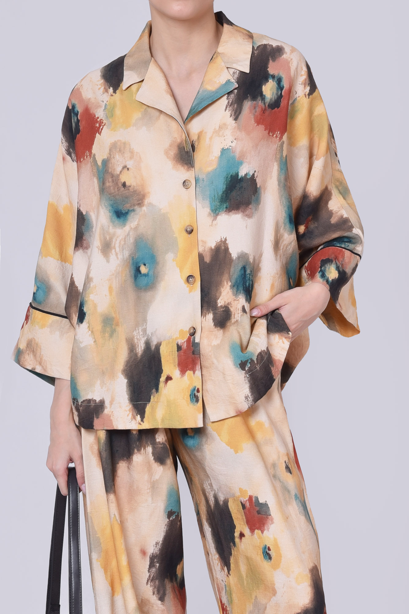 شومیز آستین بلند طرحدار