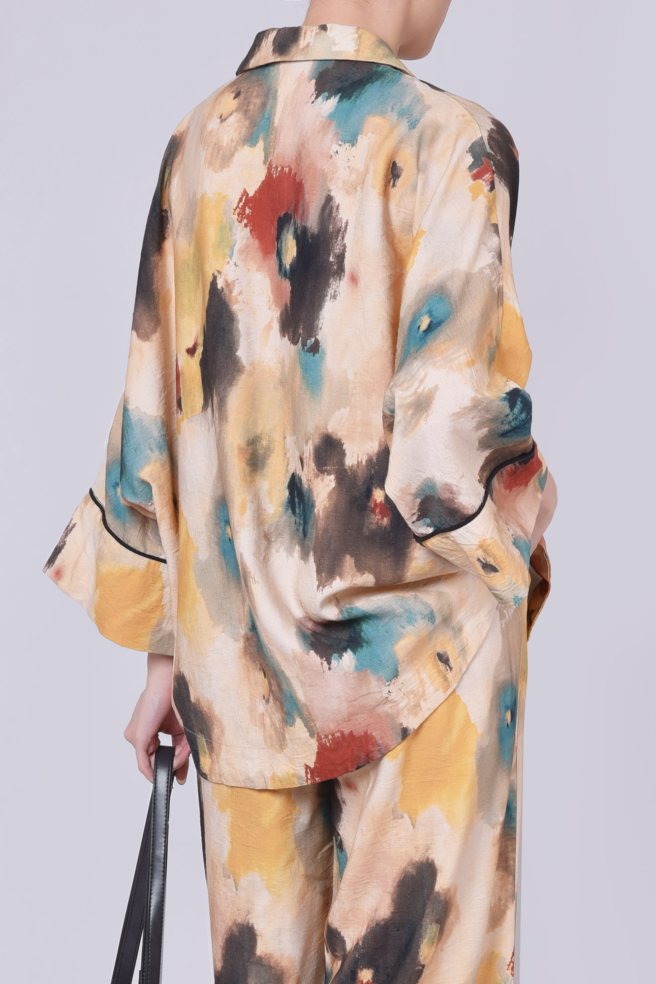 شومیز آستین بلند طرحدار