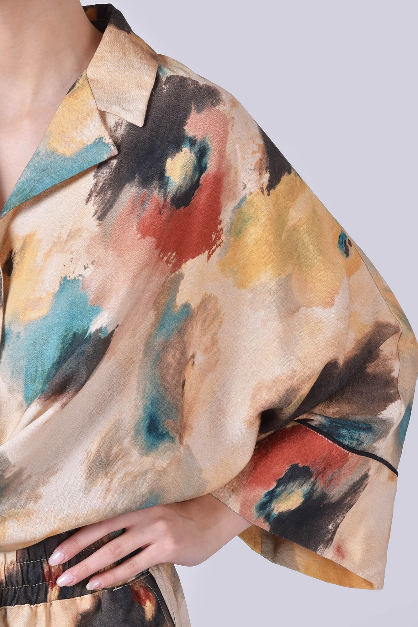 شومیز آستین بلند طرحدار