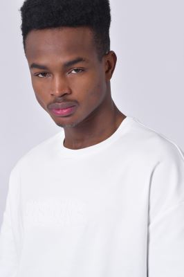 تیشرت آستین کوتاه گلدوزی