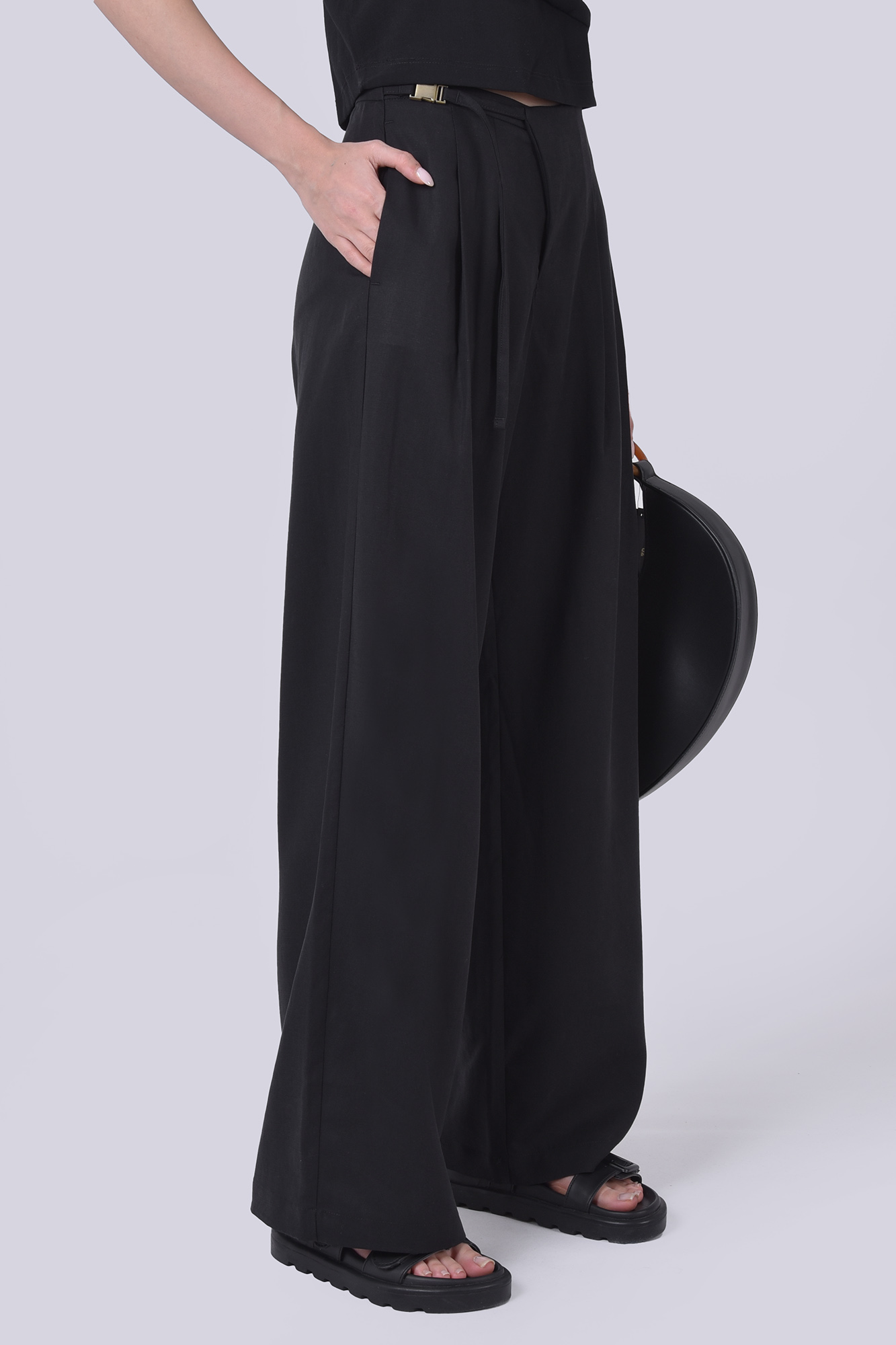 شلوار پارچه ای ساده