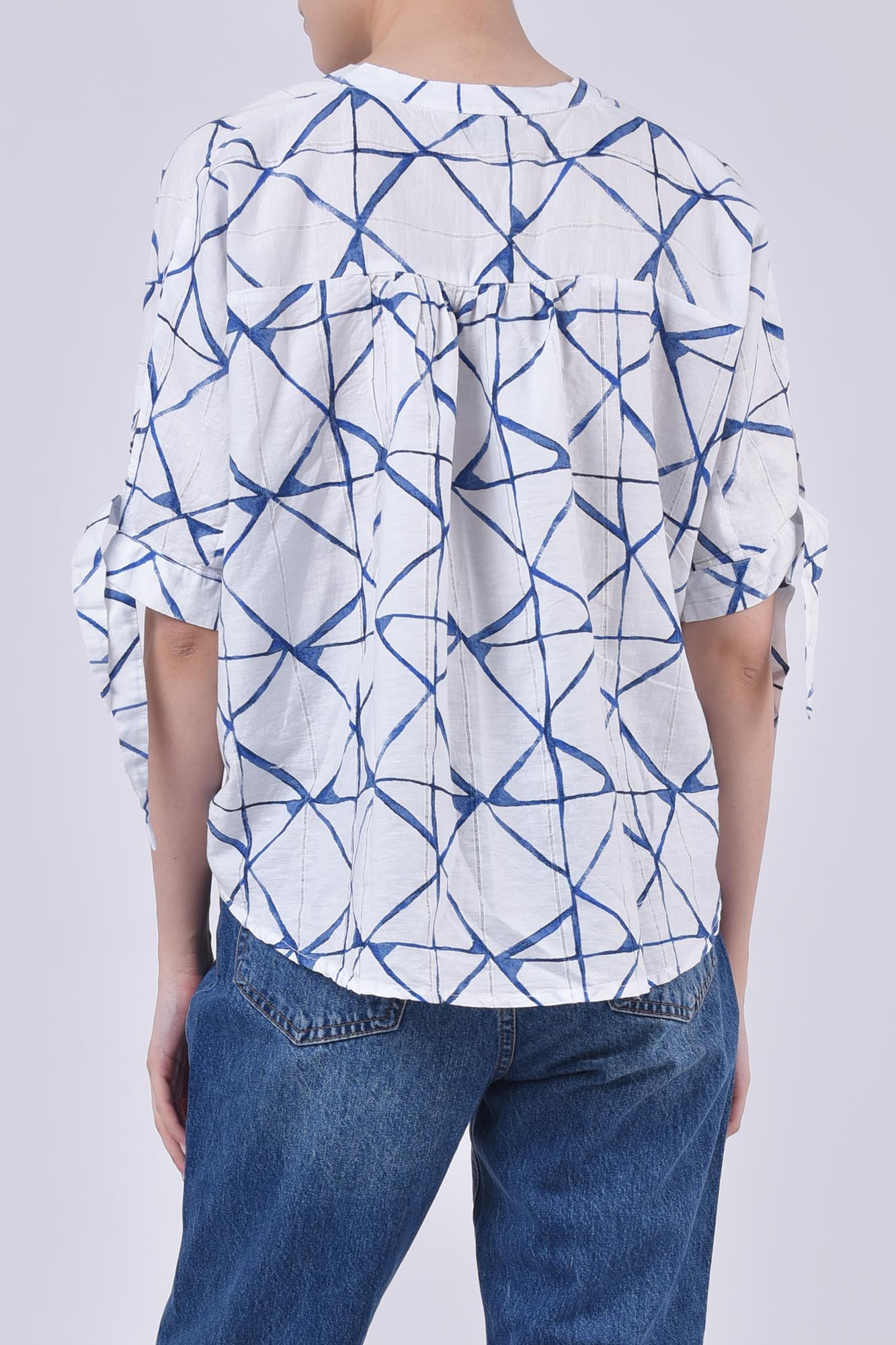 بلوز آستین کوتاه طرحدار