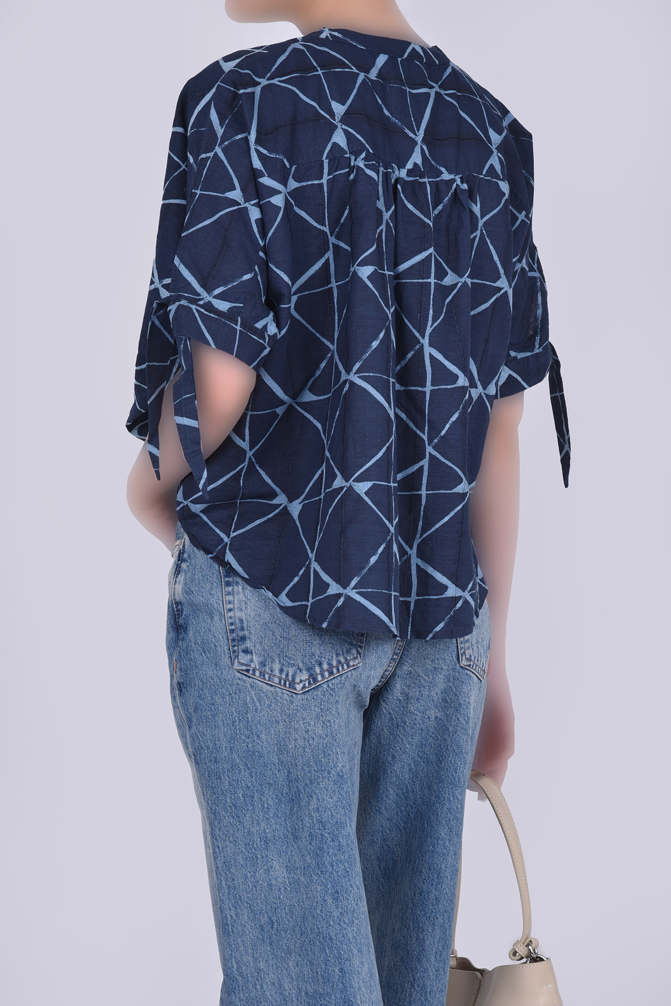 بلوز آستین کوتاه طرحدار