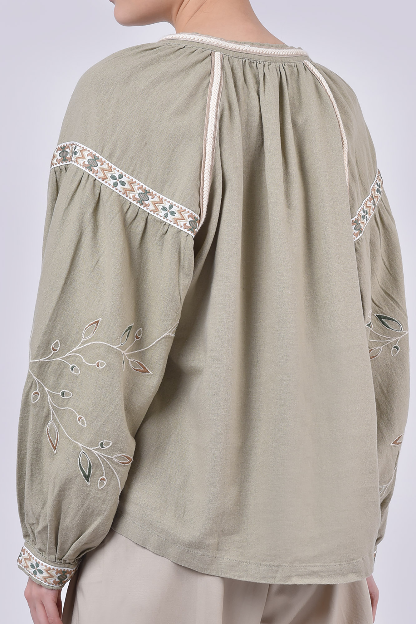 بلوز آستین بلند گلدوزی