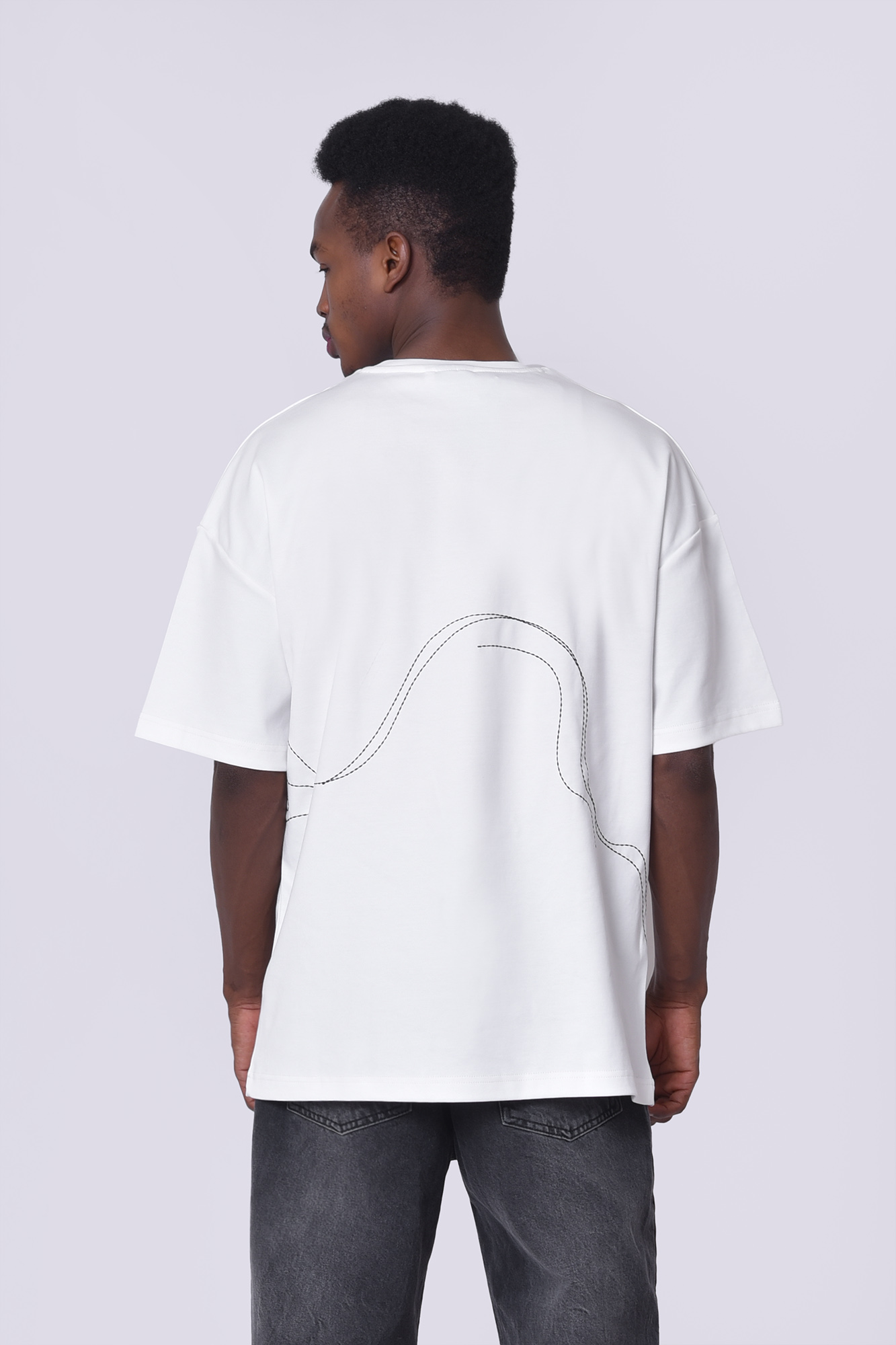 تیشرت آستین کوتاه گلدوزی