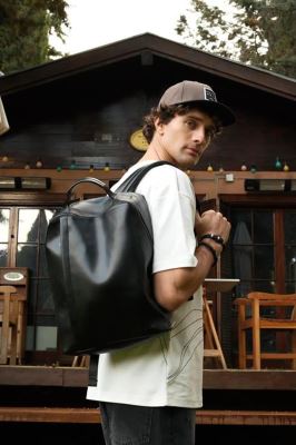 تیشرت آستین کوتاه گلدوزی