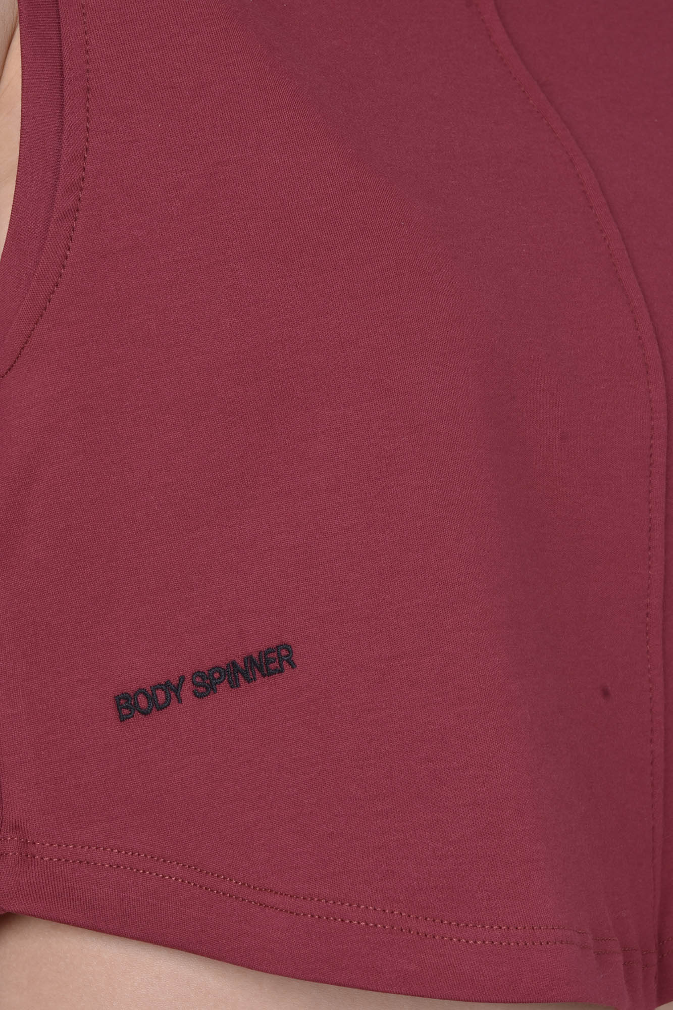 تاپ تیشرتی گلدوزی زنانه