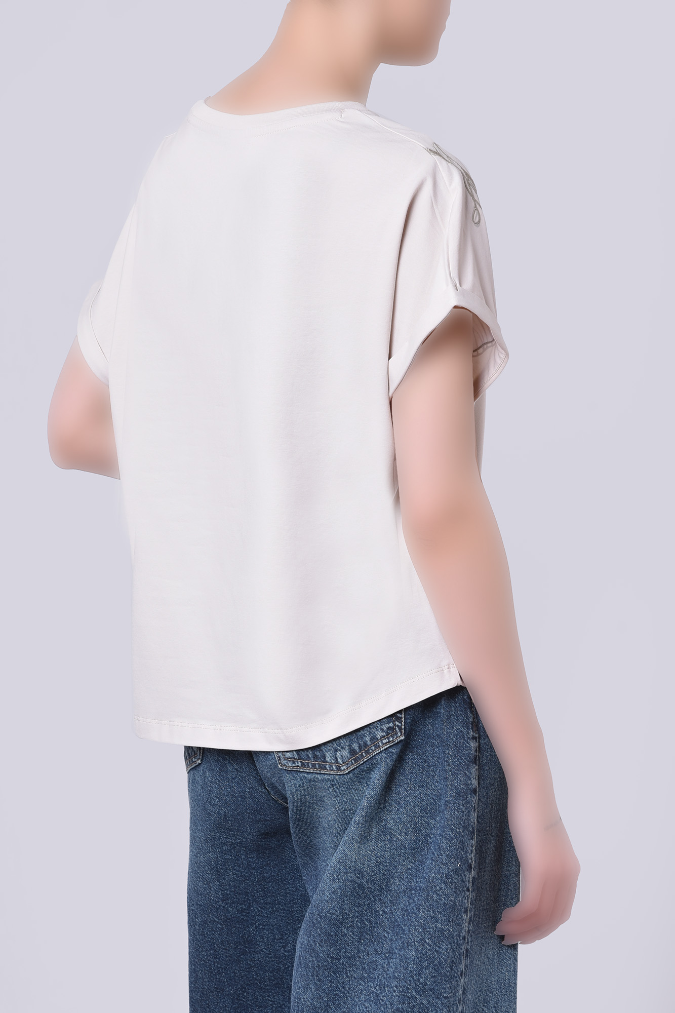 تیشرت آستین کوتاه گلدوزی