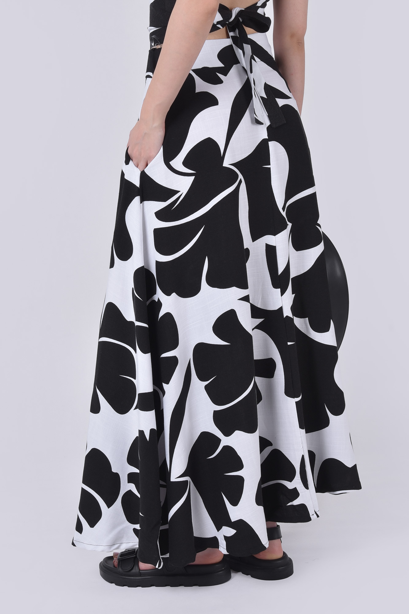 دامن بلند طرحدار