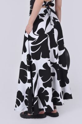 دامن بلند طرحدار