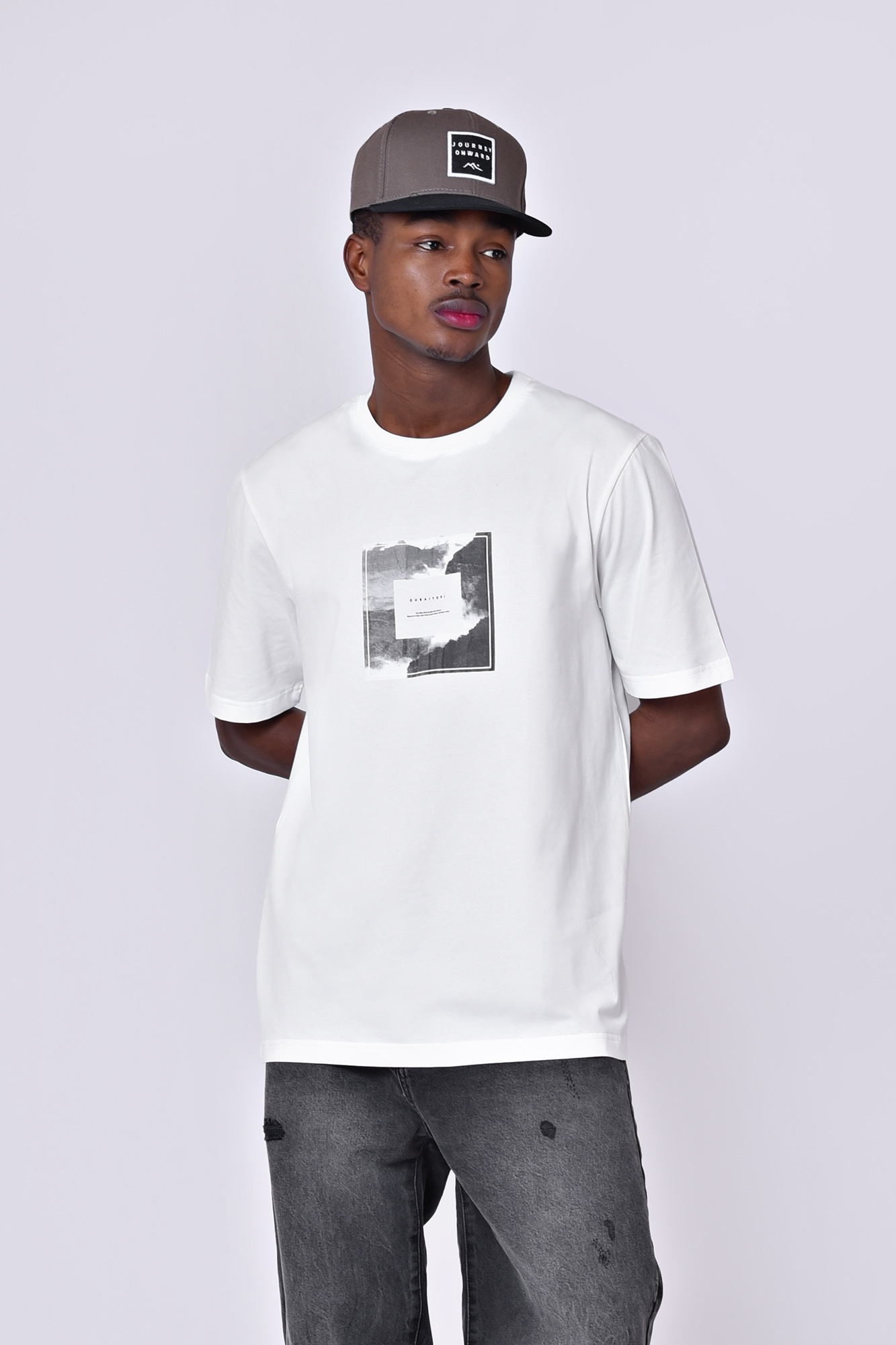 تیشرت آستین کوتاه چاپی