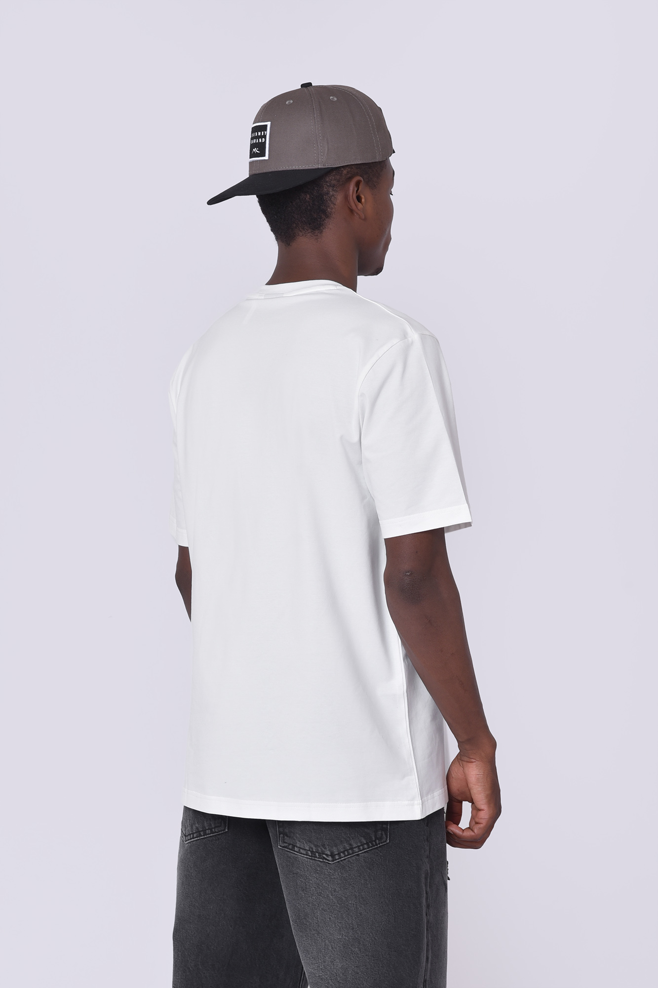 تیشرت آستین کوتاه چاپی