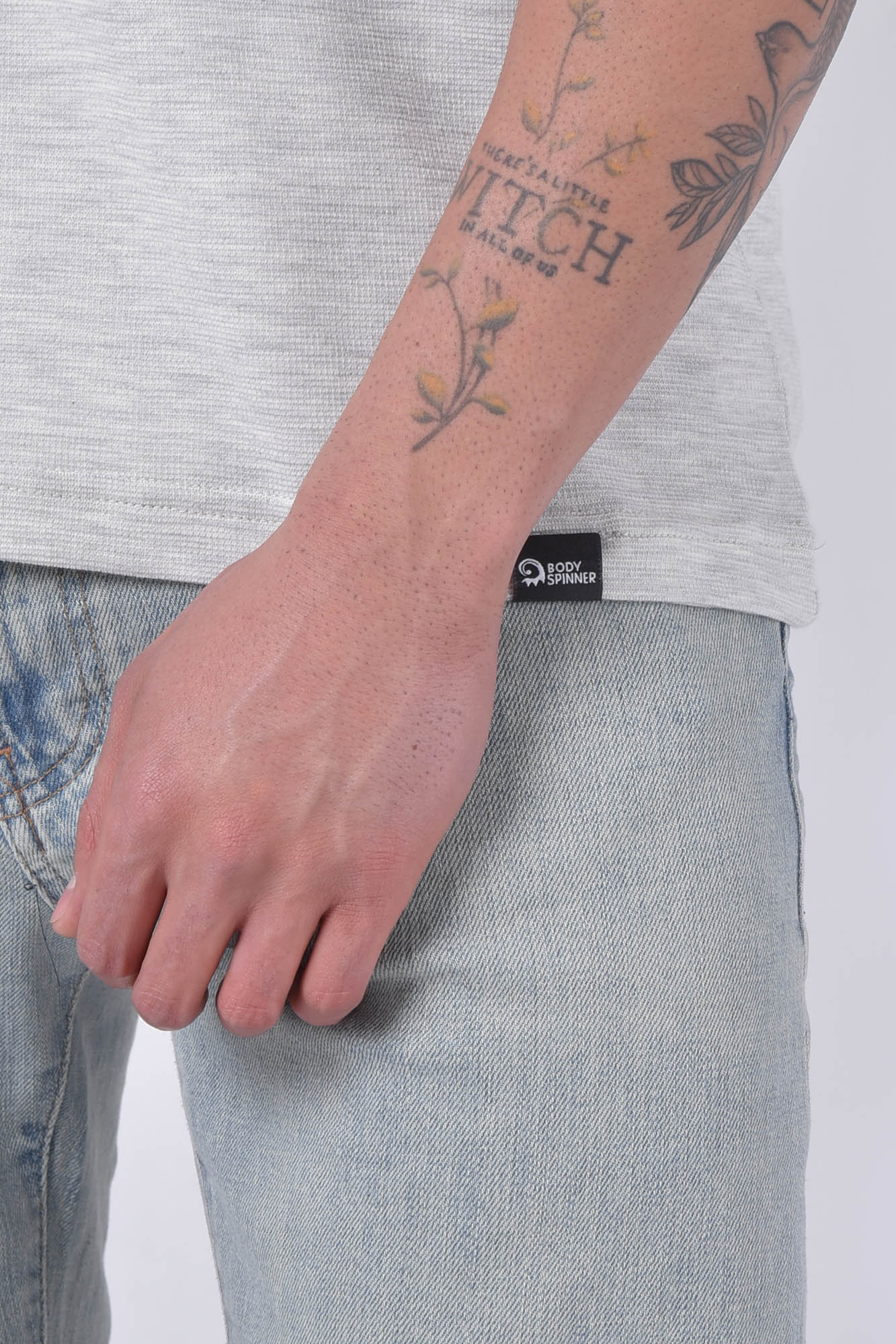 تیشرت آستین کوتاه ساده