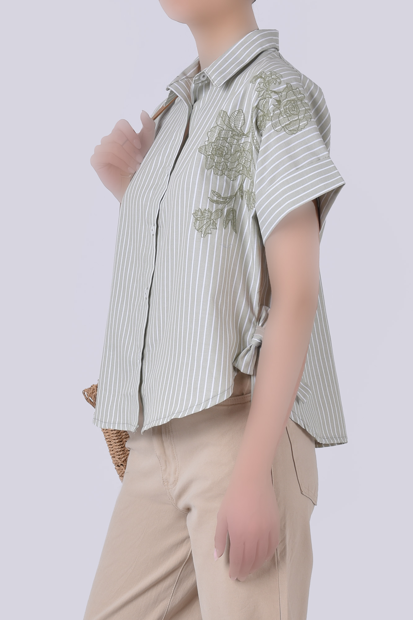 شومیز آستین کوتاه گلدوزی