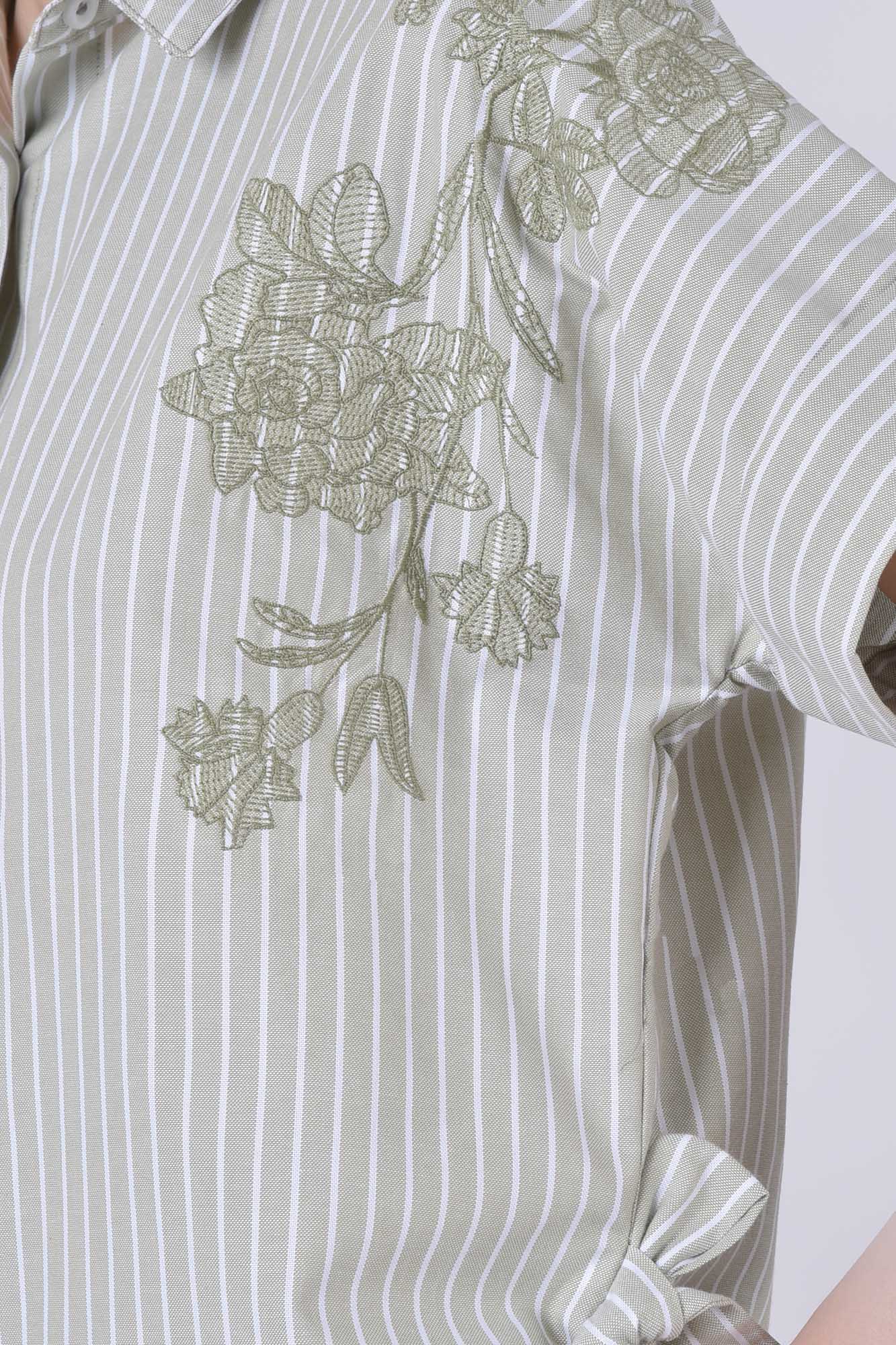 شومیز آستین کوتاه گلدوزی