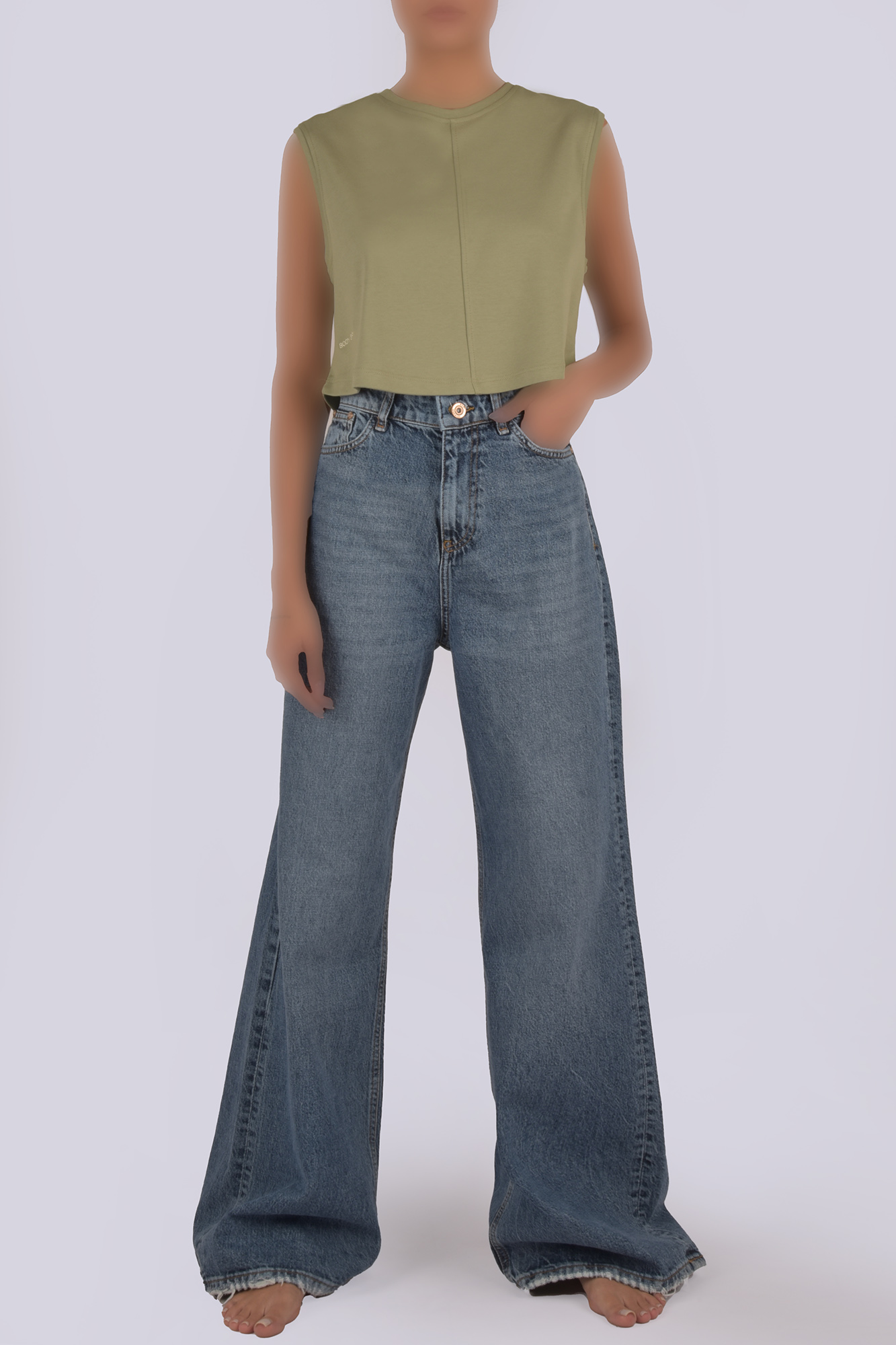 تاپ تیشرتی گلدوزی زنانه