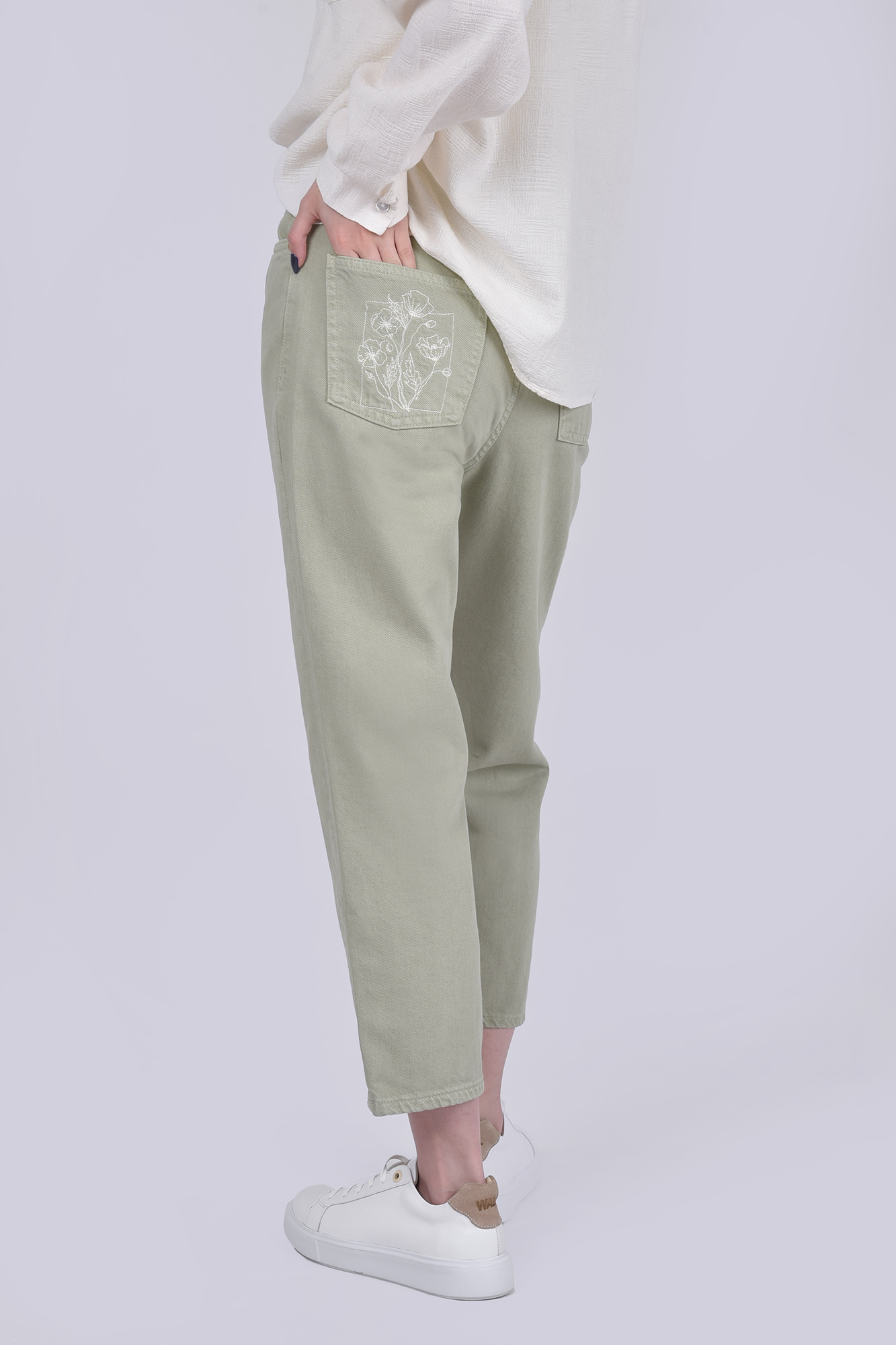 شلوار جین مام