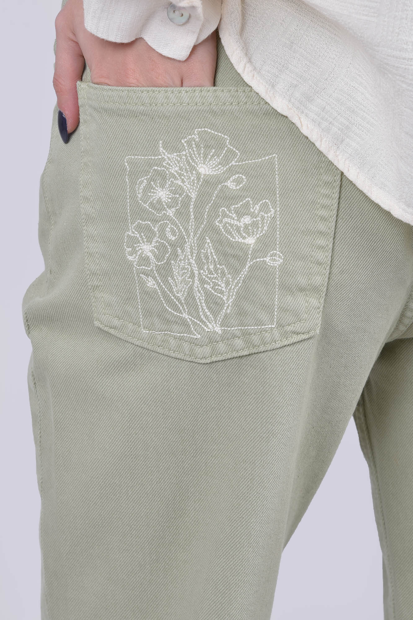 شلوار جین مام