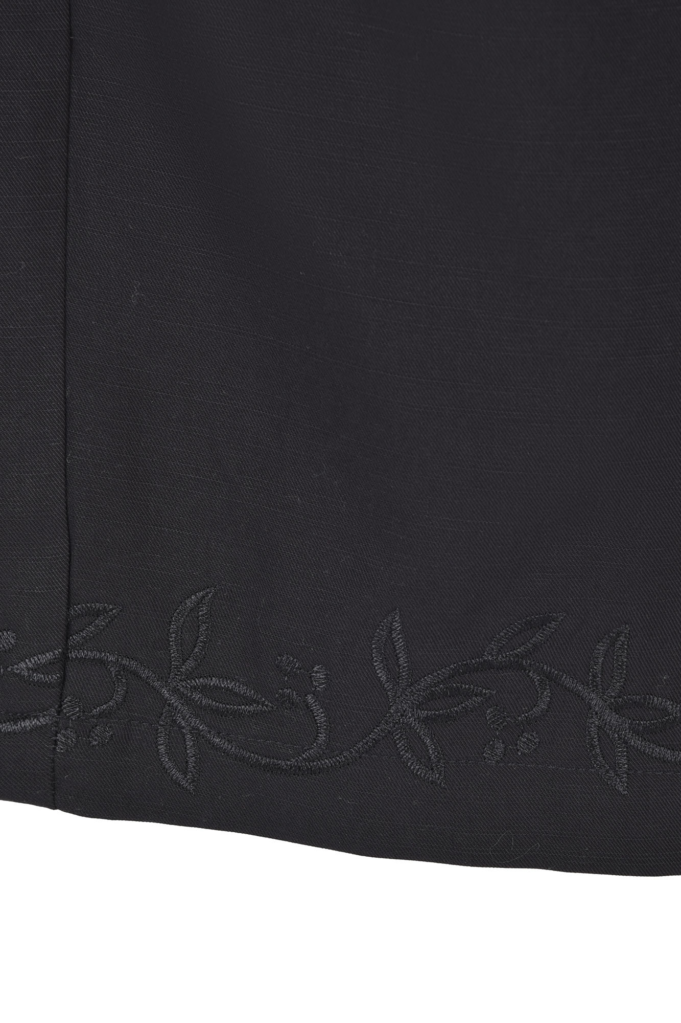 شلوارک پارچه ای گلدوزی