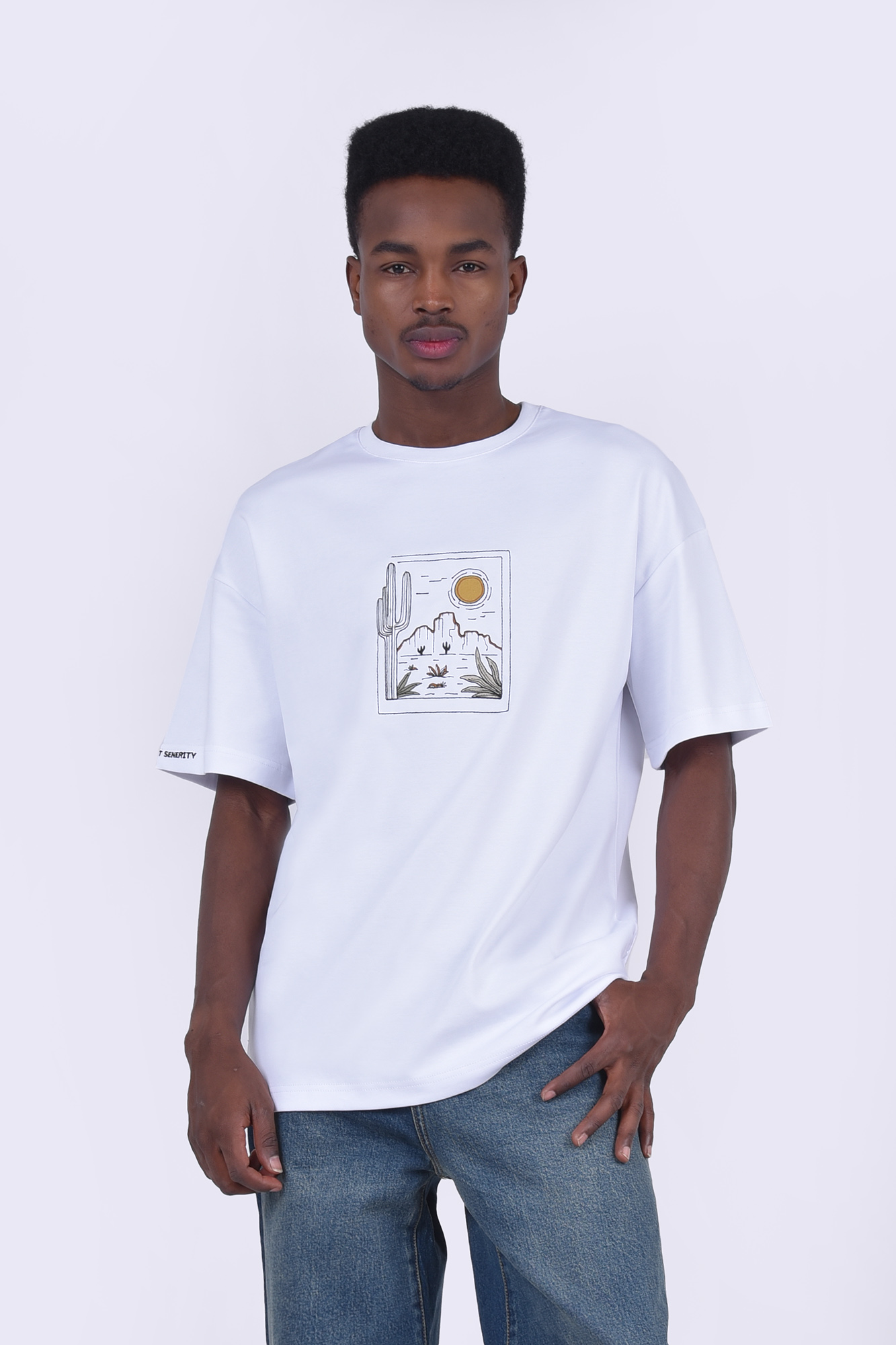 تیشرت آستین کوتاه گلدوزی