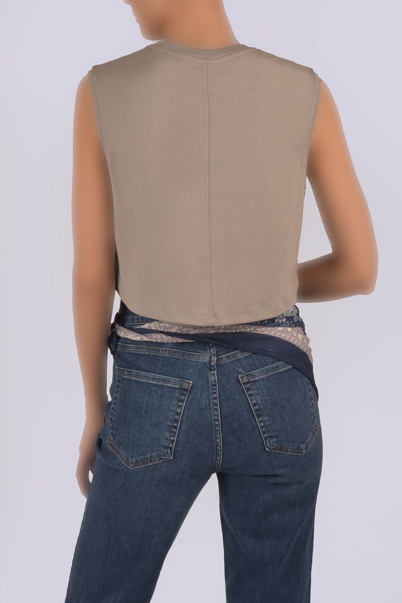 تاپ تیشرتی گلدوزی زنانه