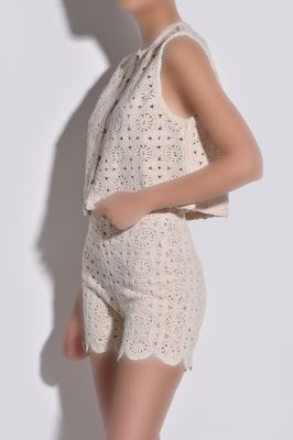 شلوارک پارچه ای گیپور