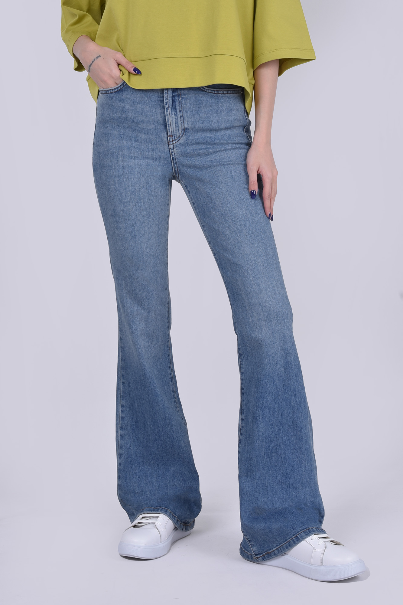 شلوار جین بوت کات