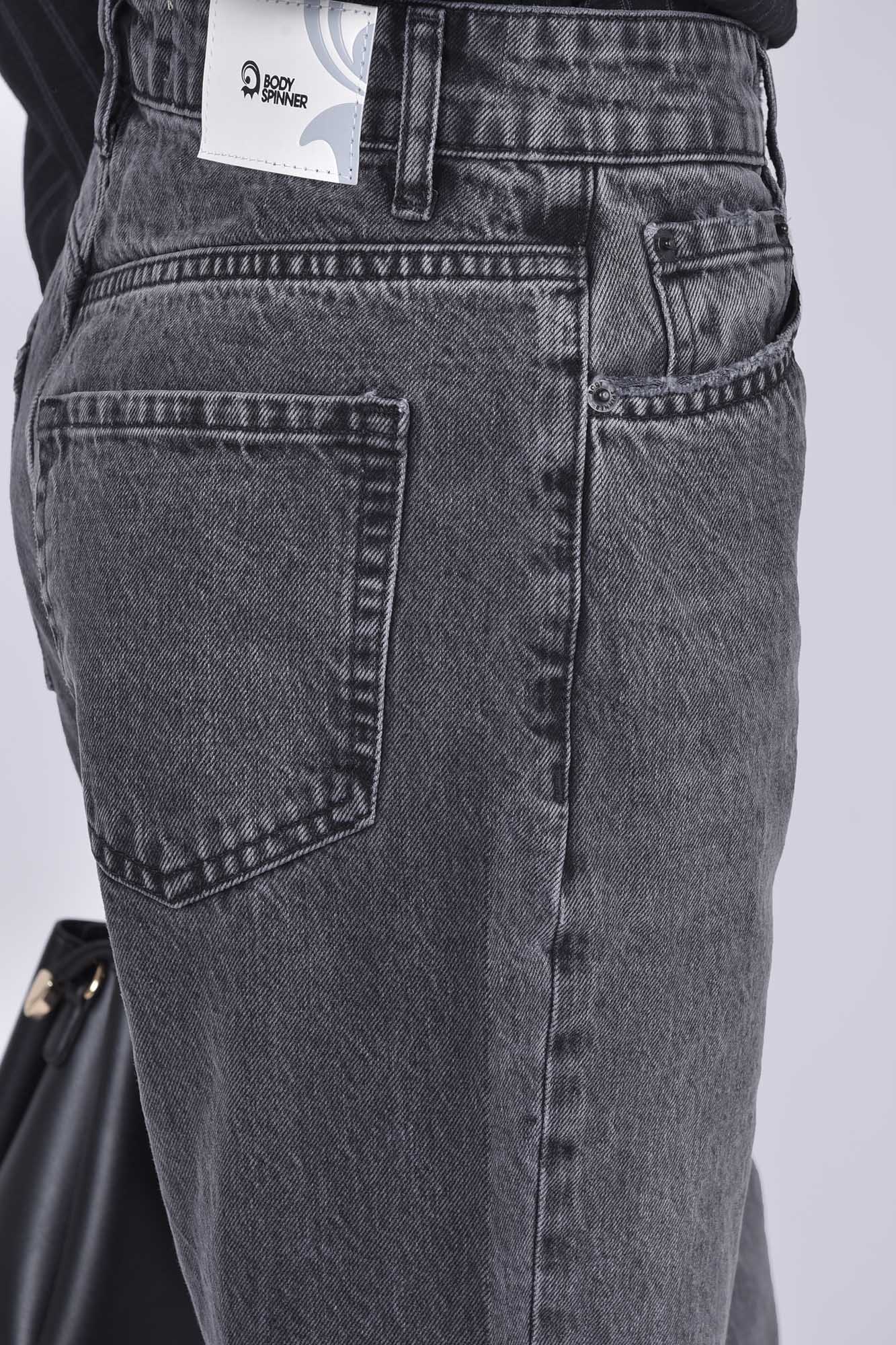 شلوار جین مام