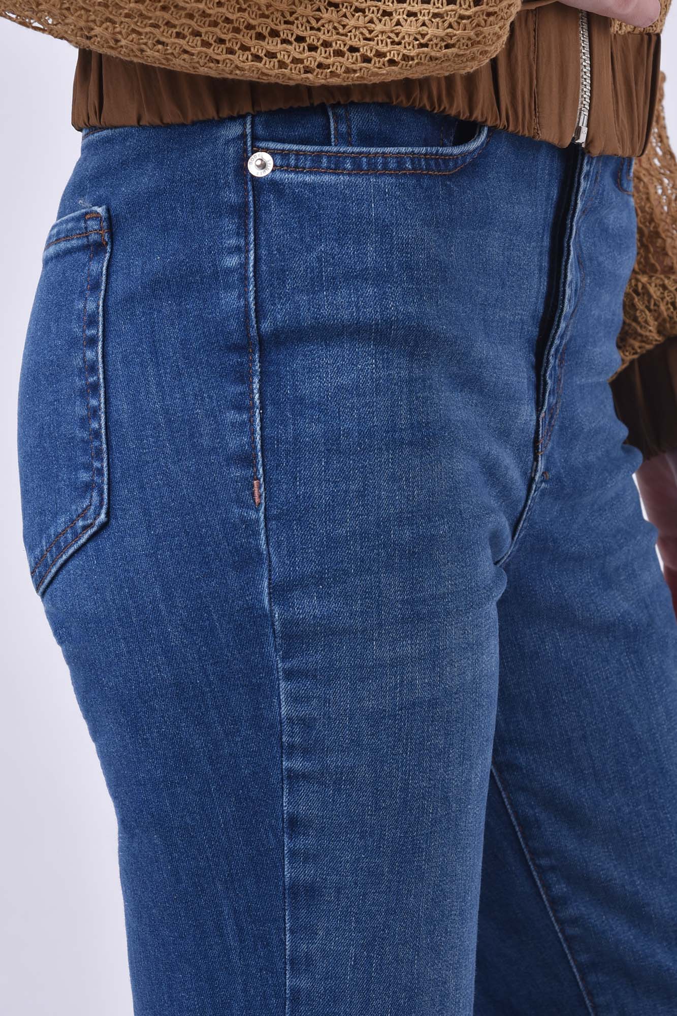 شلوار جین بوت کات