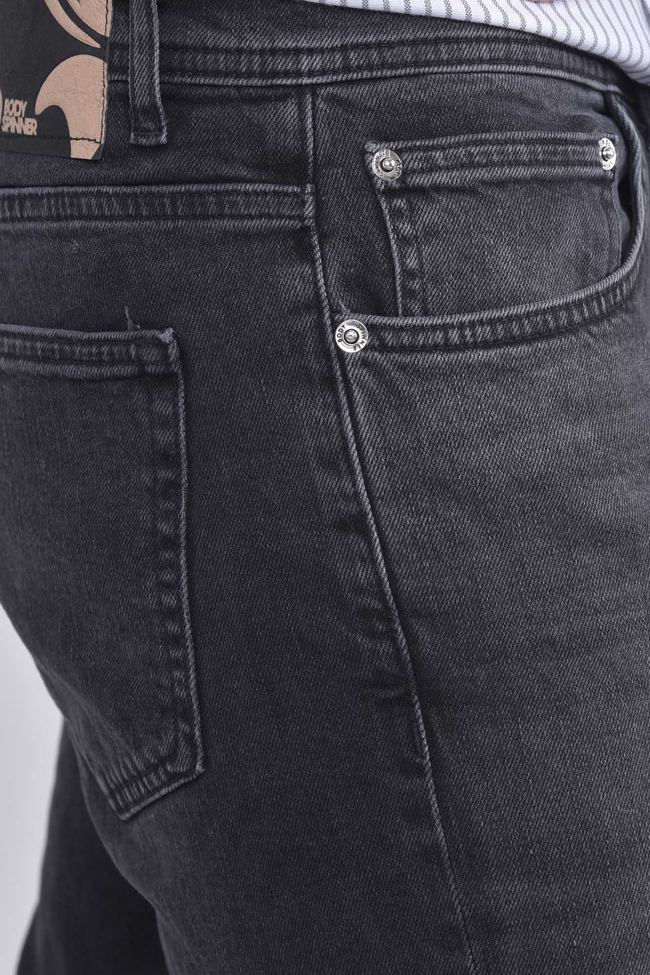 شلوار جین اسلیم