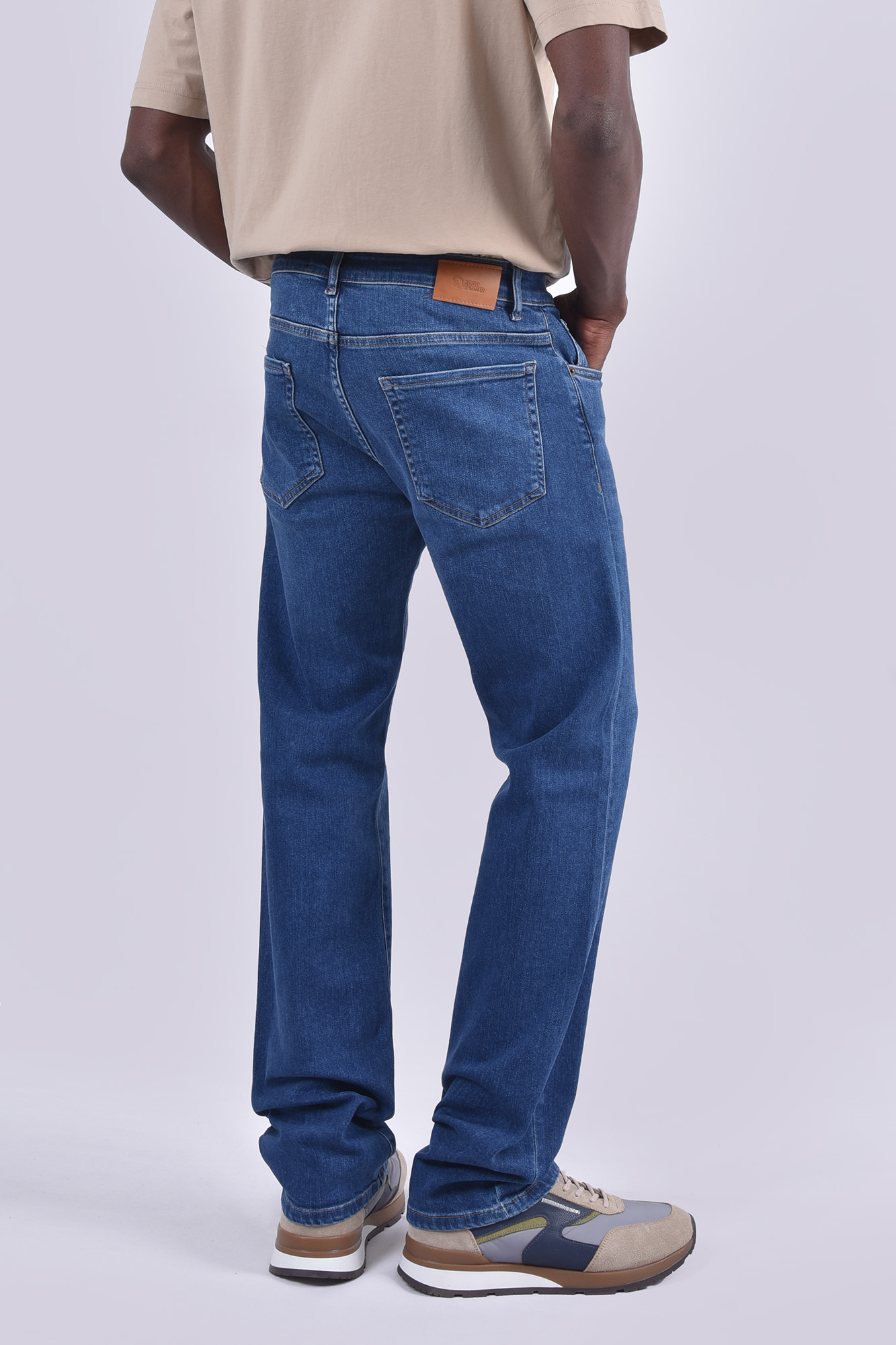 شلوار جین رگولار