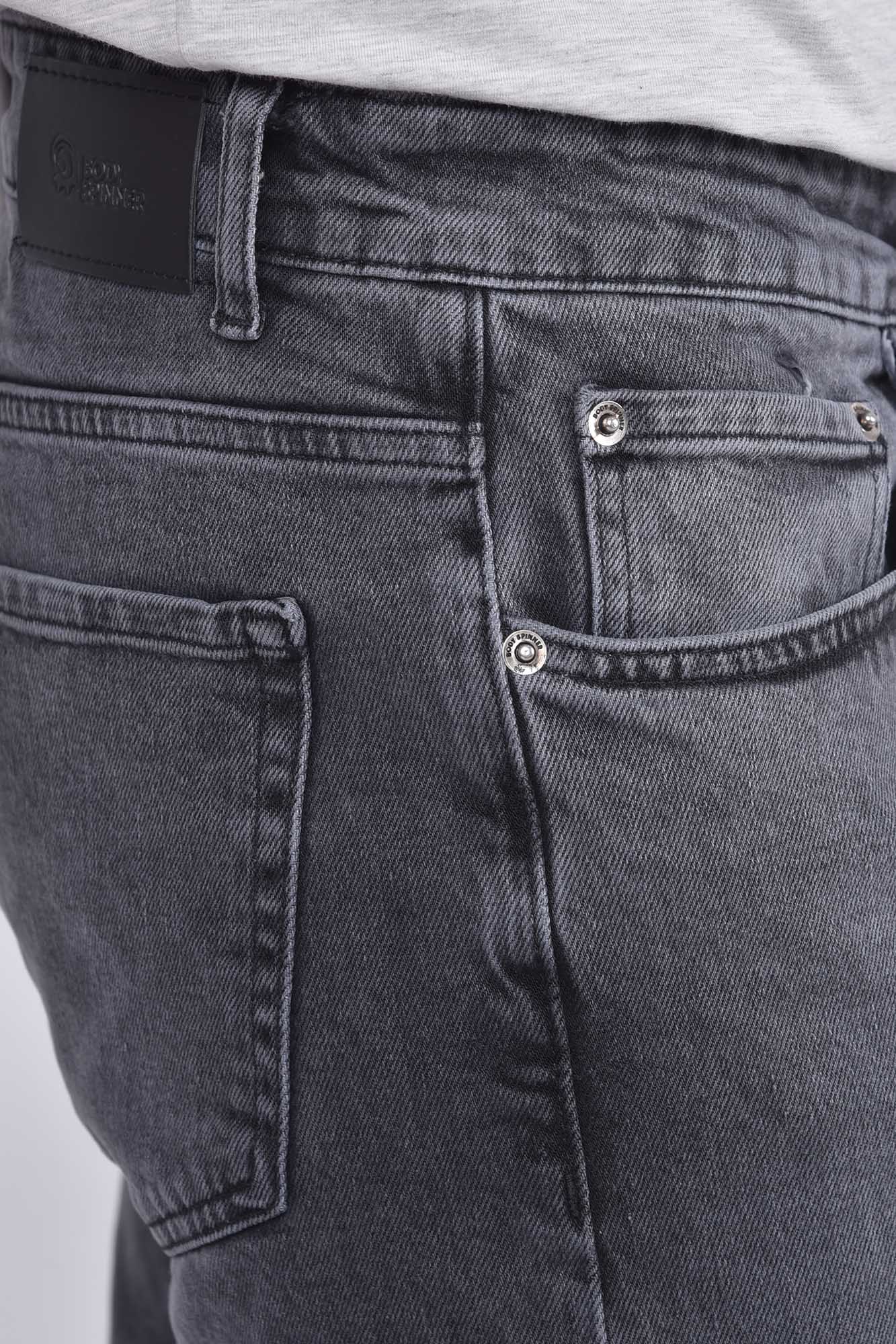 شلوار جین رگولار