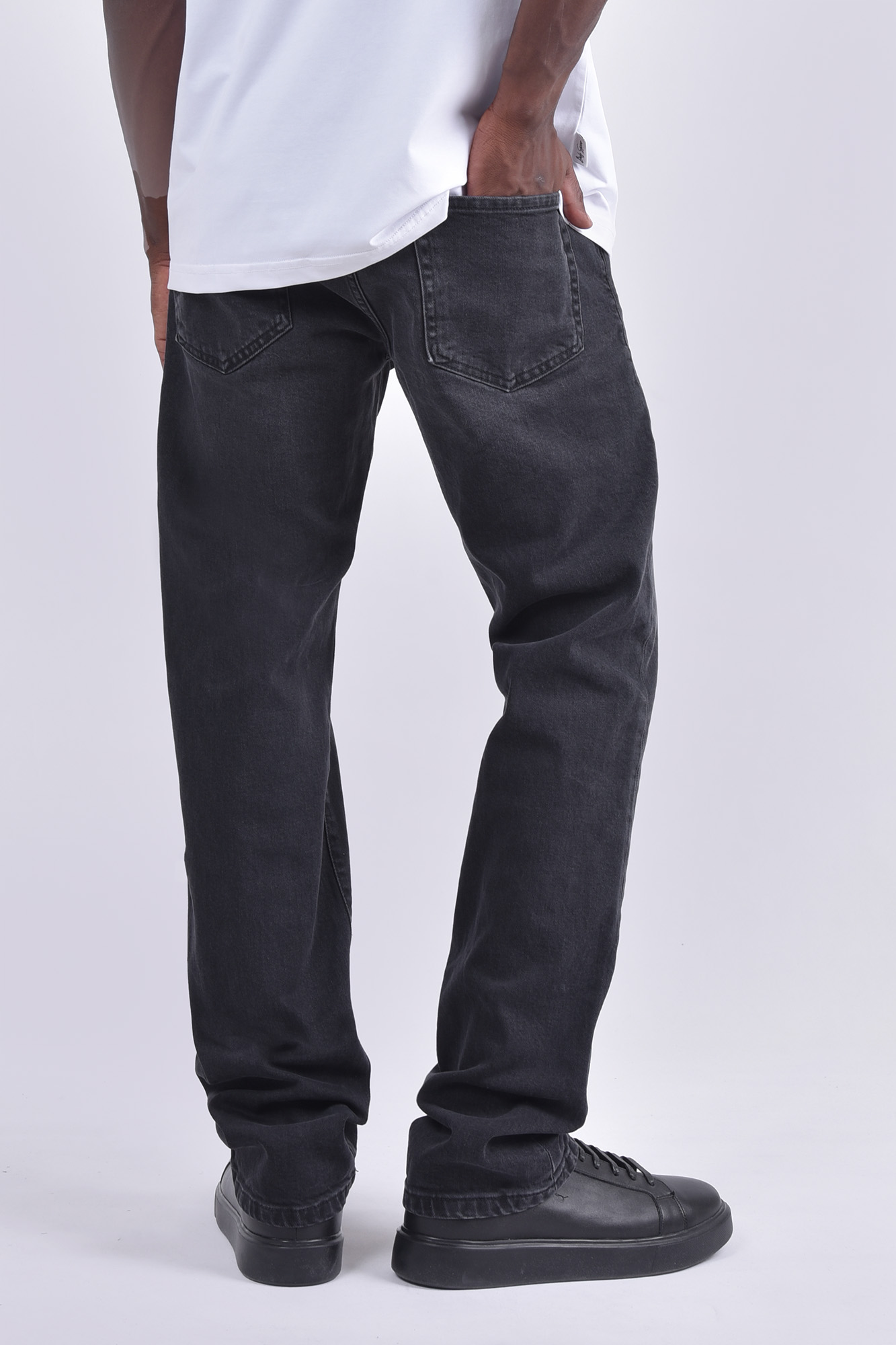 شلوار جین رگولار