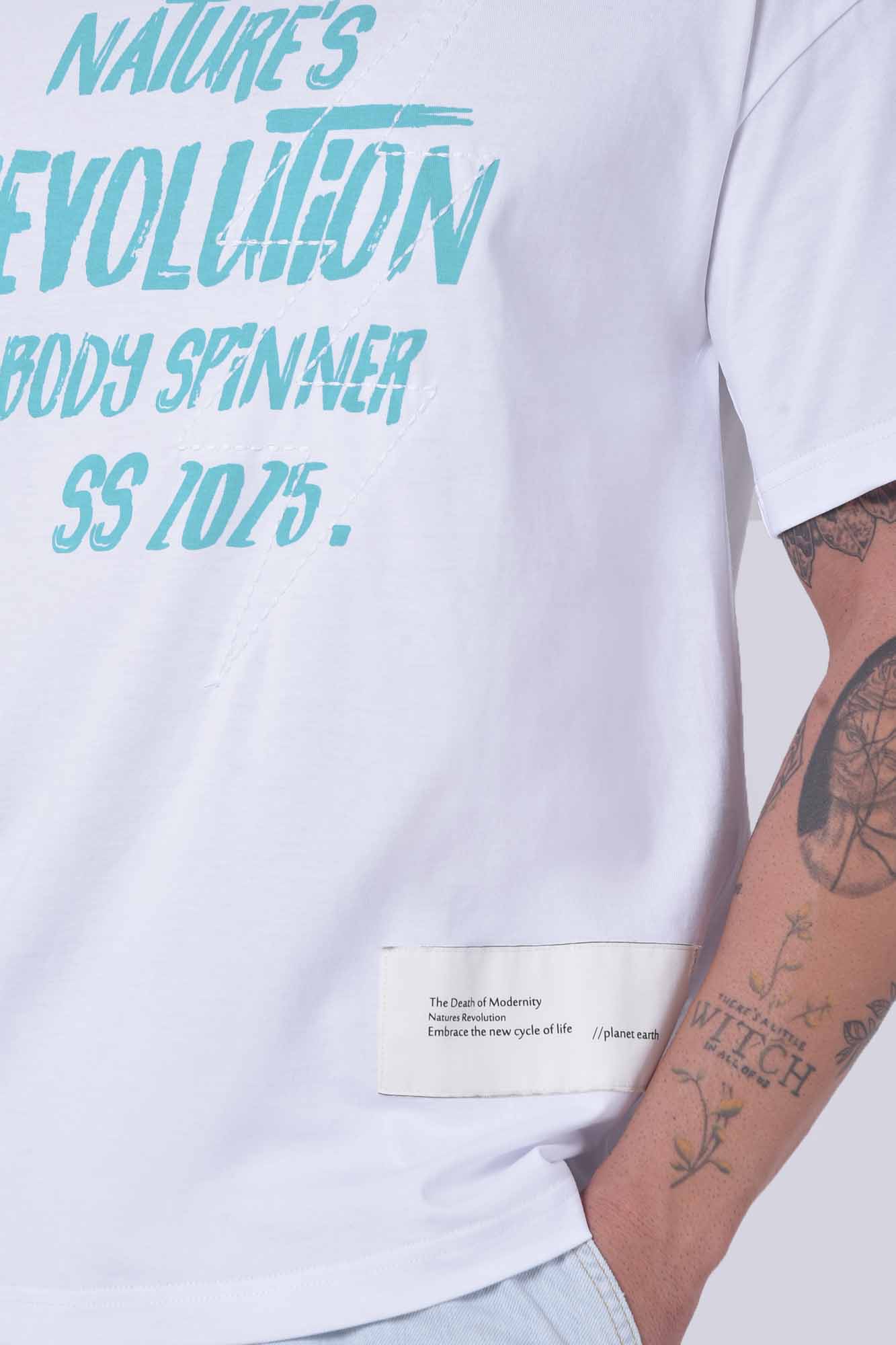 تیشرت آستین کوتاه چاپی