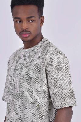 تیشرت آستین کوتاه طرحدار