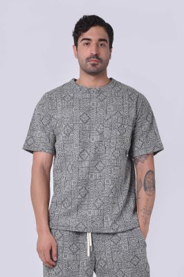 تیشرت آستین کوتاه طرحدار