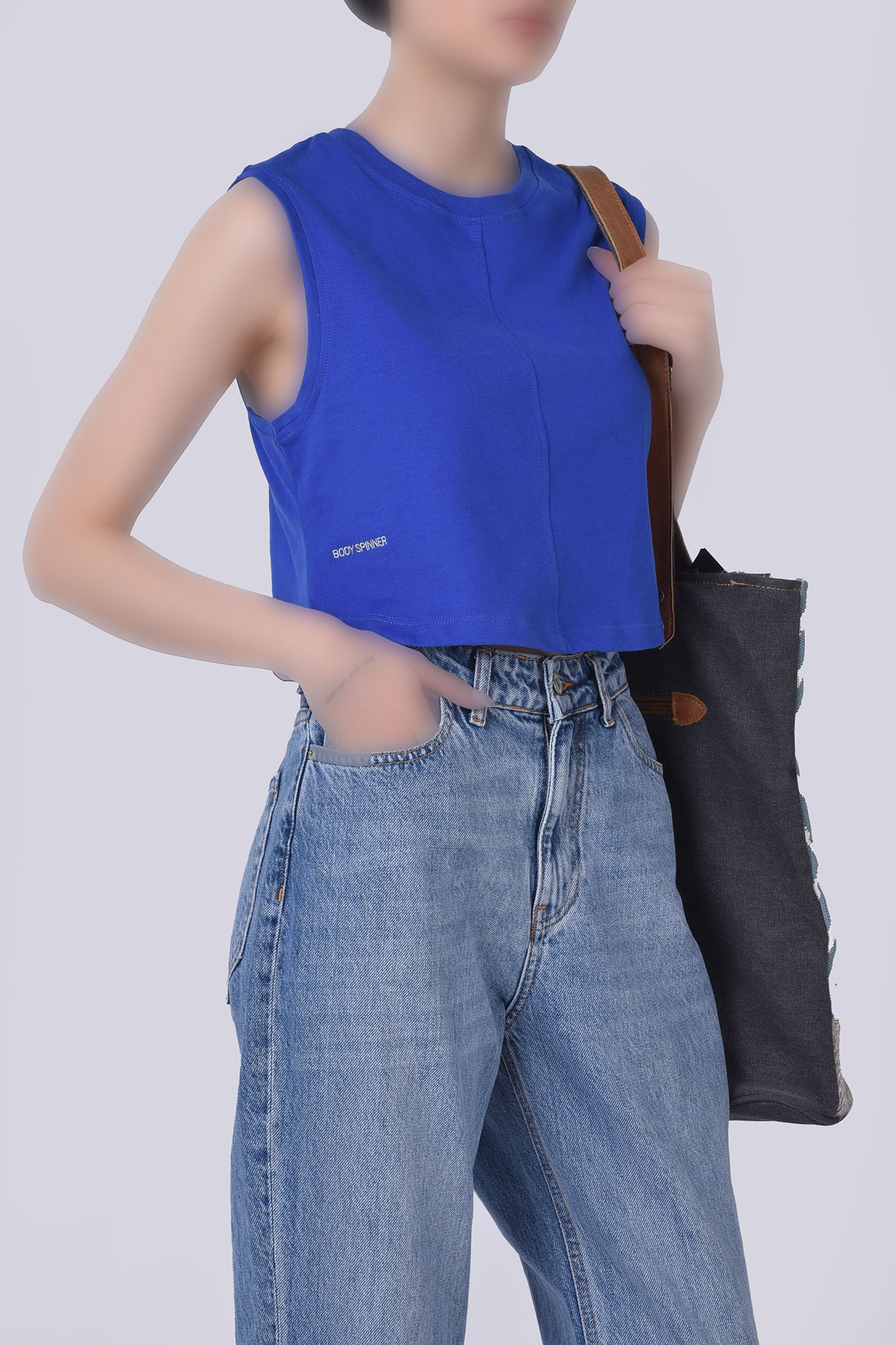 تاپ تیشرتی گلدوزی زنانه