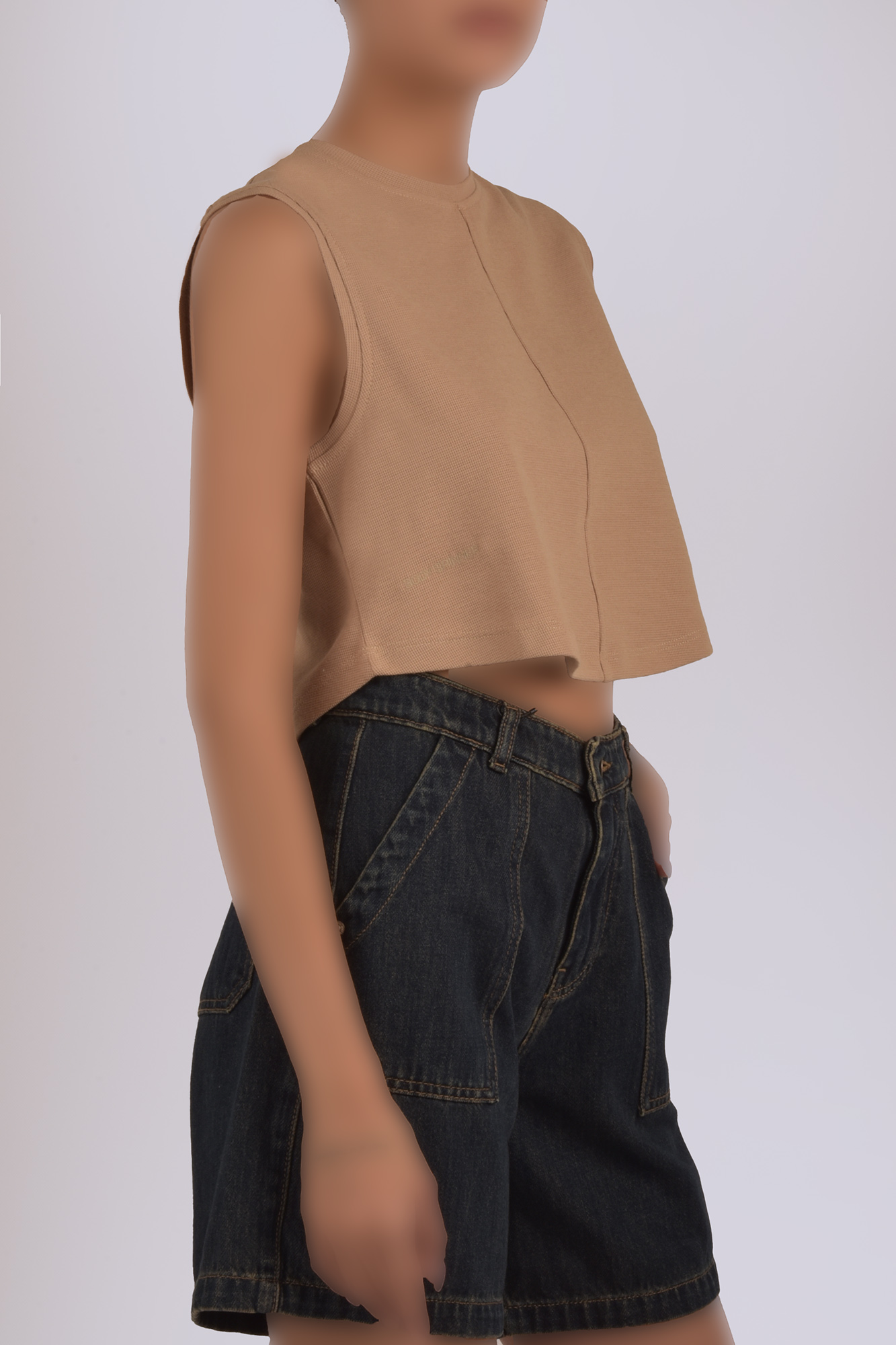 تاپ تیشرتی گلدوزی