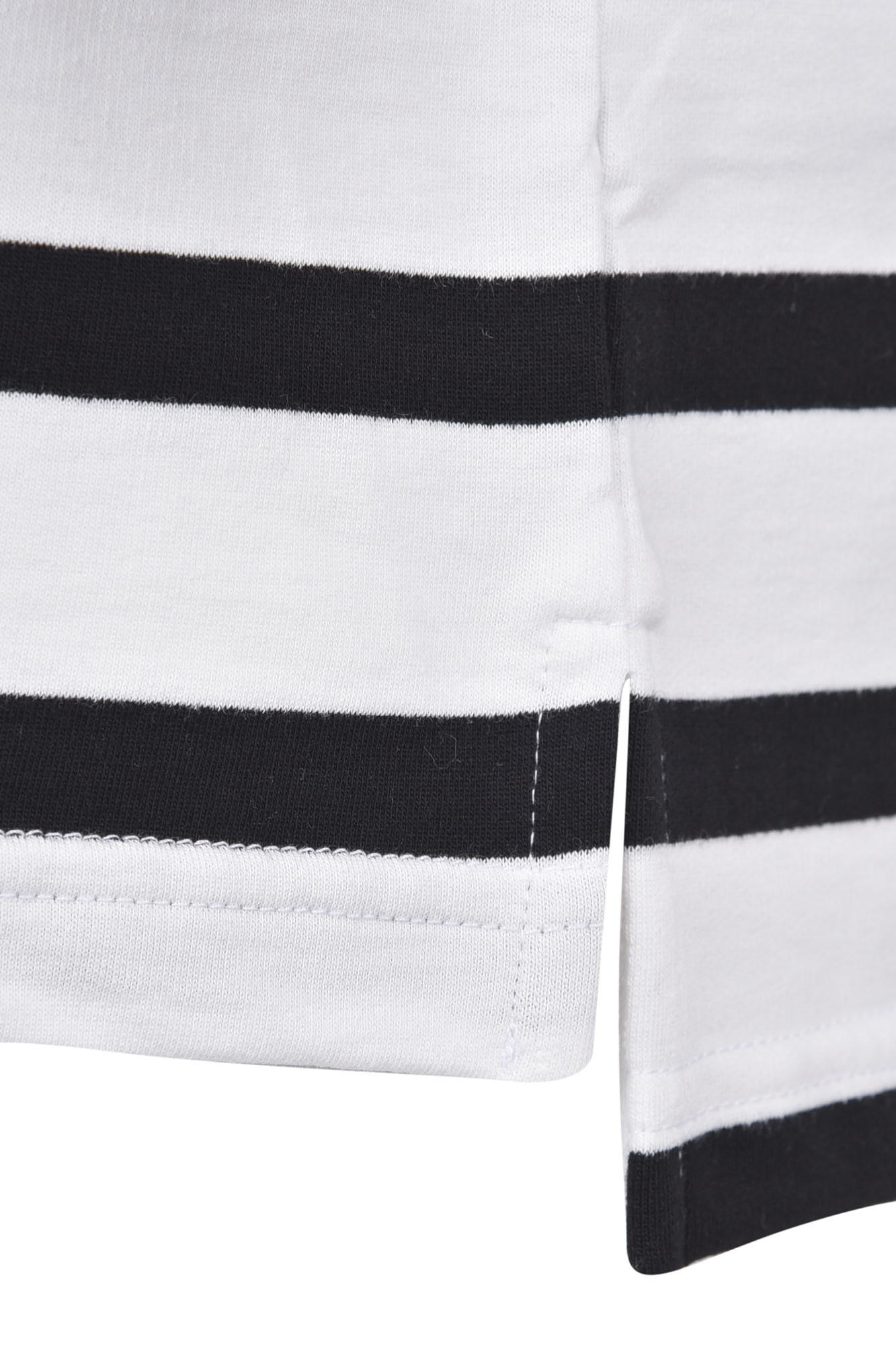 تیشرت آستین کوتاه راه راه