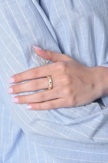 انگشتر فلزی