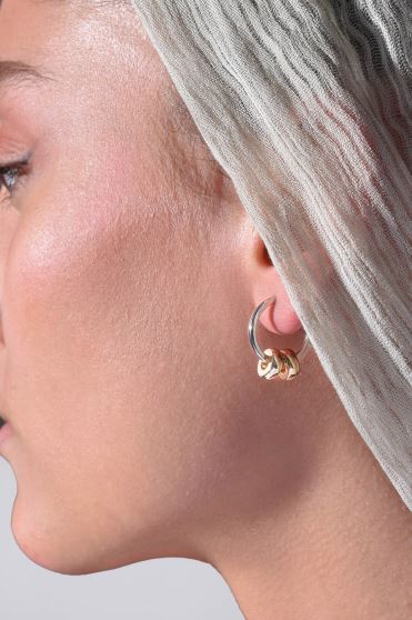 گوشواره فلزی