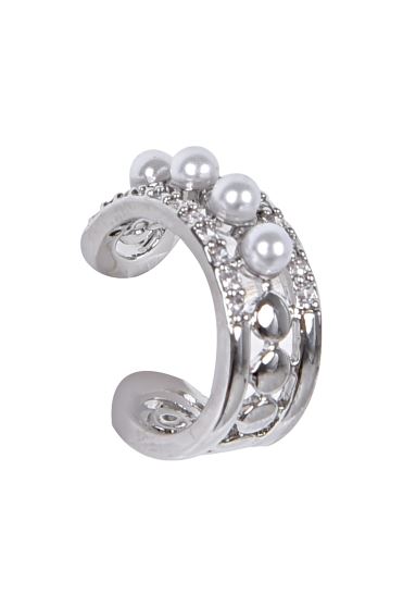 گوشواره فلزی