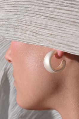 گوشواره فلزی