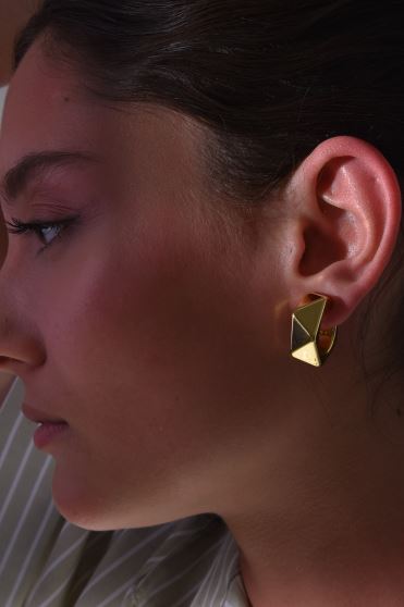 گوشواره فلزی