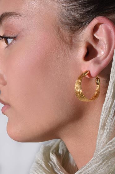 گوشواره فلزی